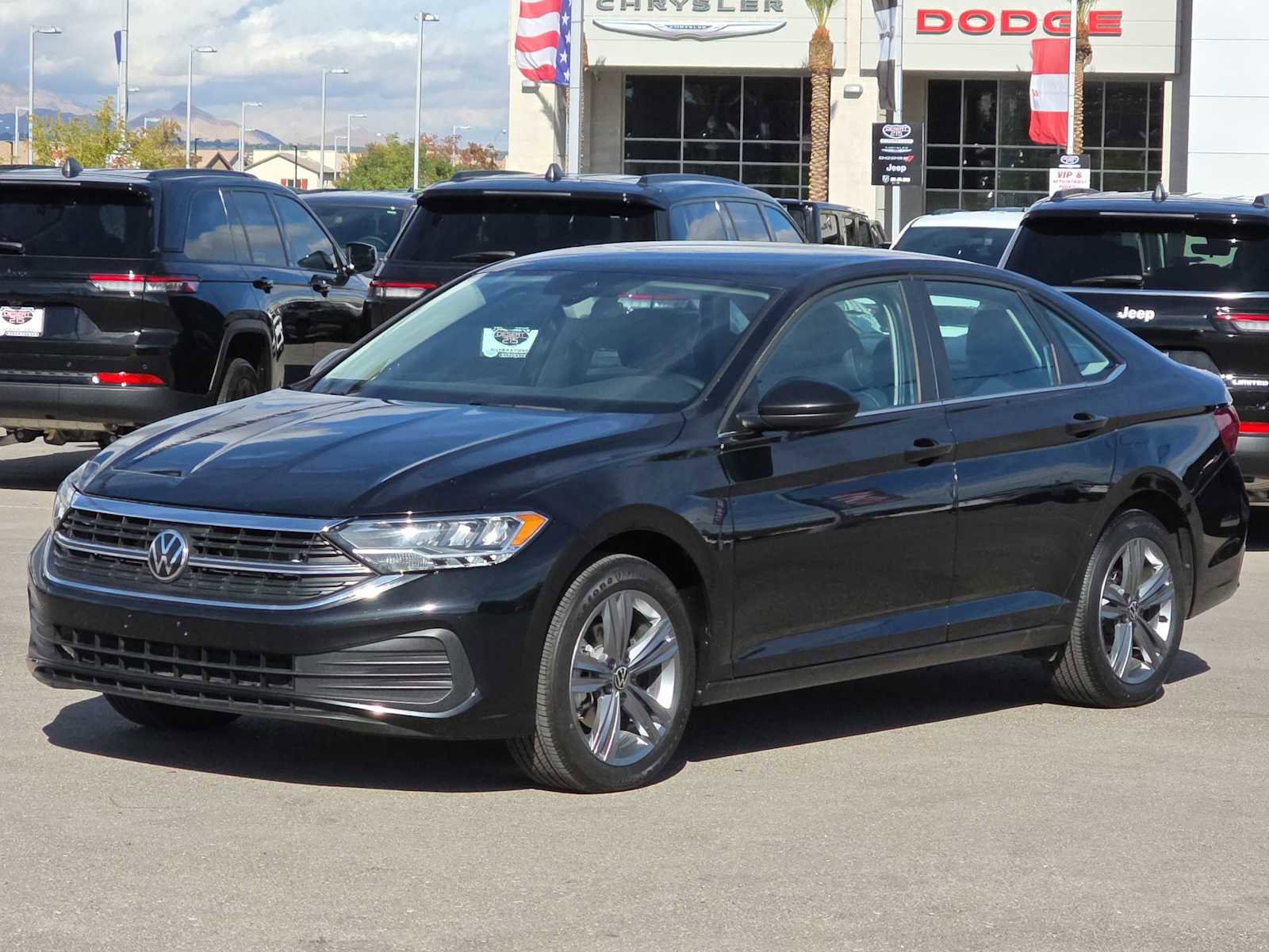 Used 2024 Volkswagen Jetta SE image 5