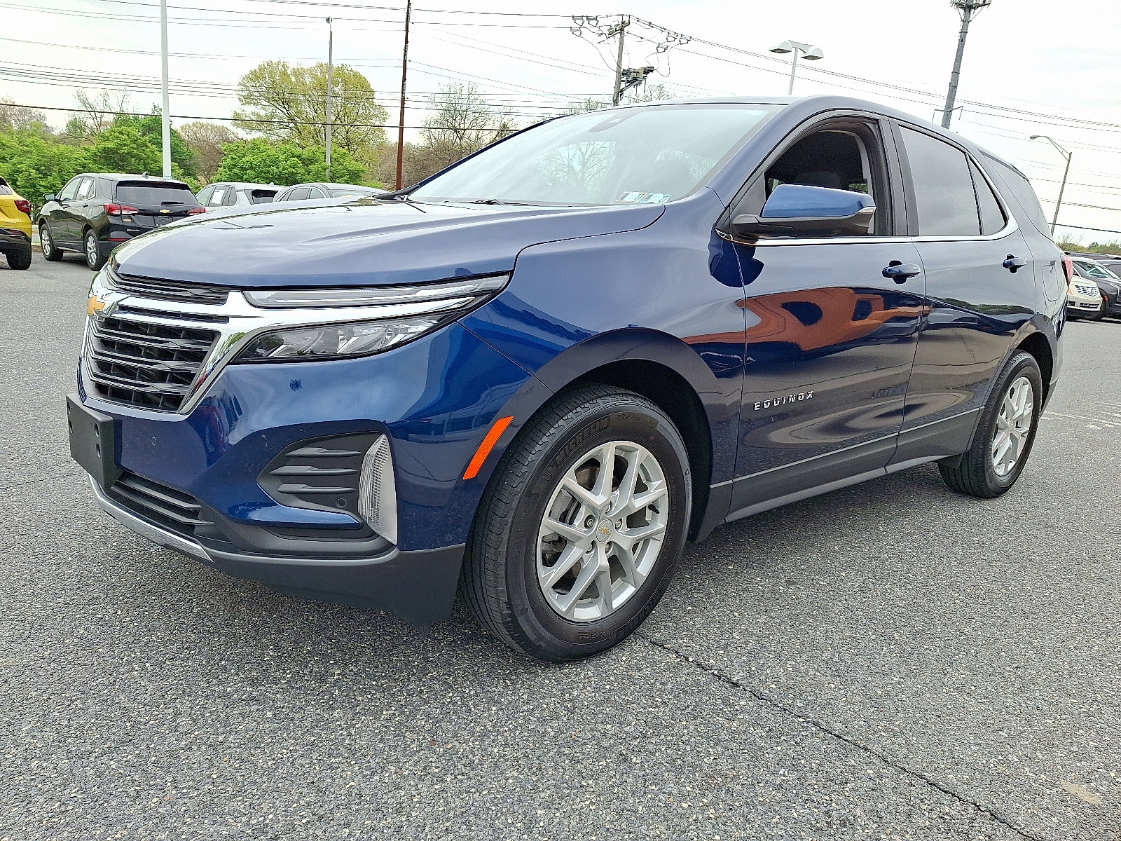 Certified 2022 Chevrolet Equinox LT FWD image 3