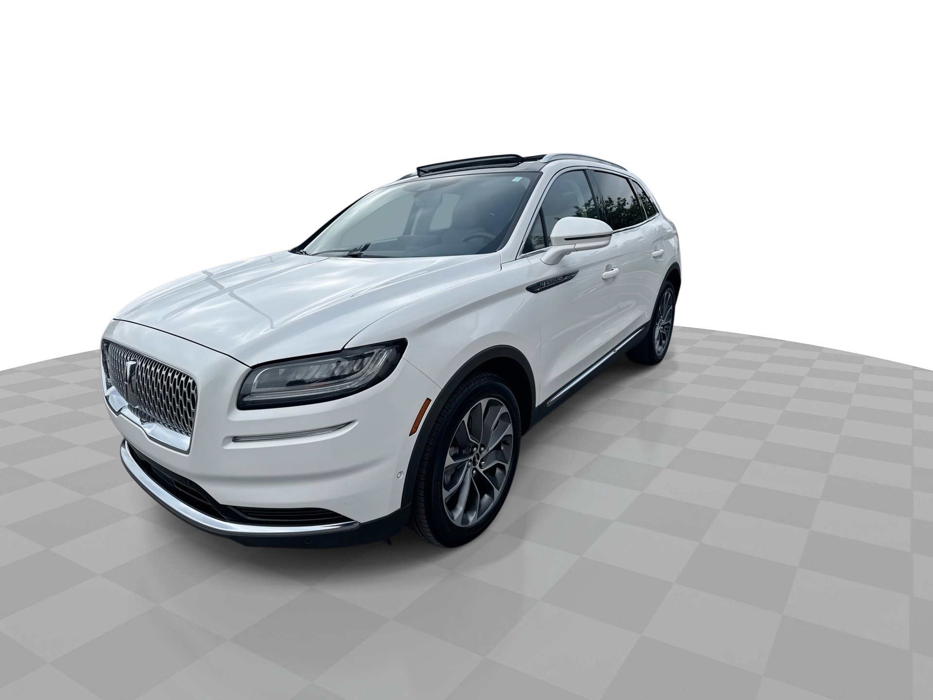 Used 2022 Lincoln Nautilus Reserve w/ Equipment Group 201A image 4