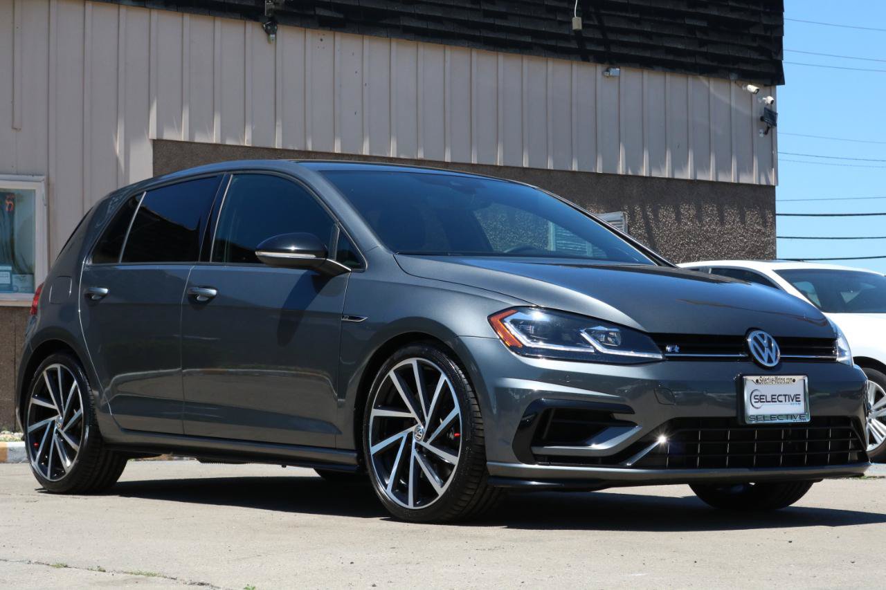Used 2019 Volkswagen Golf 4-Door AWD/4WD image 5