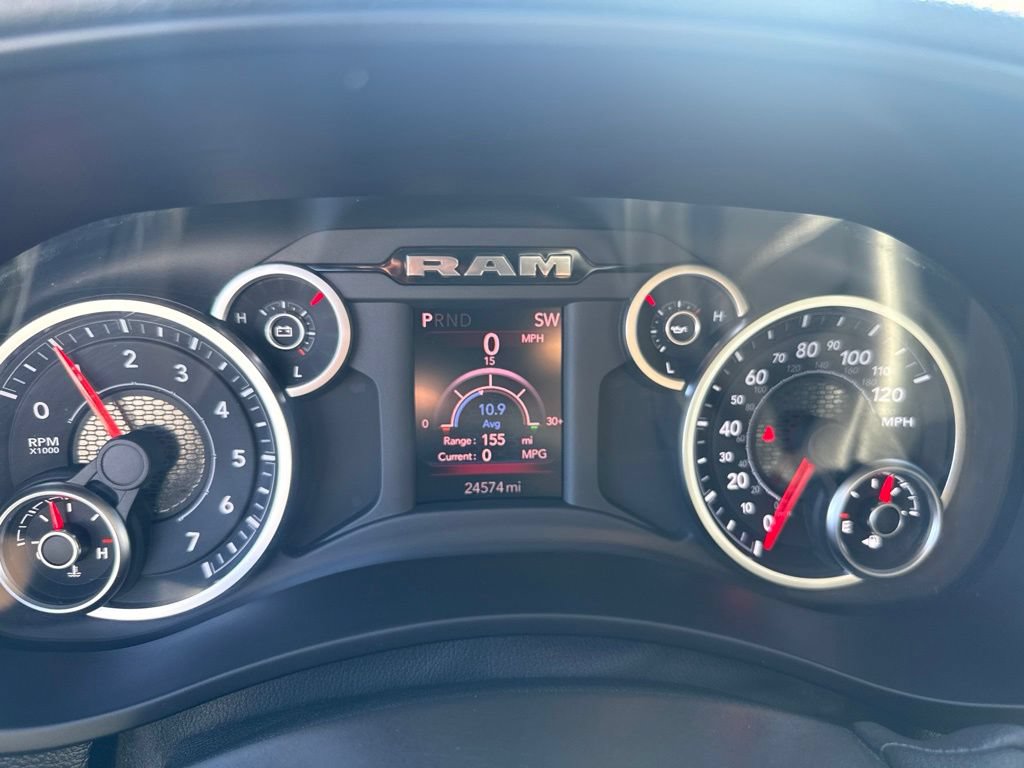 Certified 2025 RAM 2500 Big Horn AWD/4WD image 19