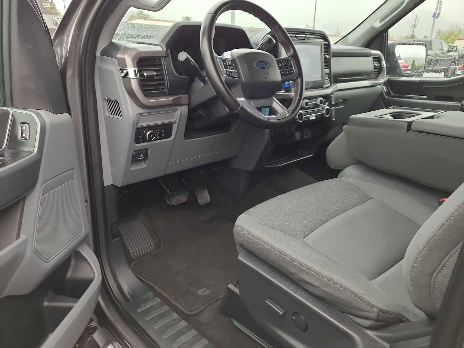 Used 2024 Ford F150 XLT image 10