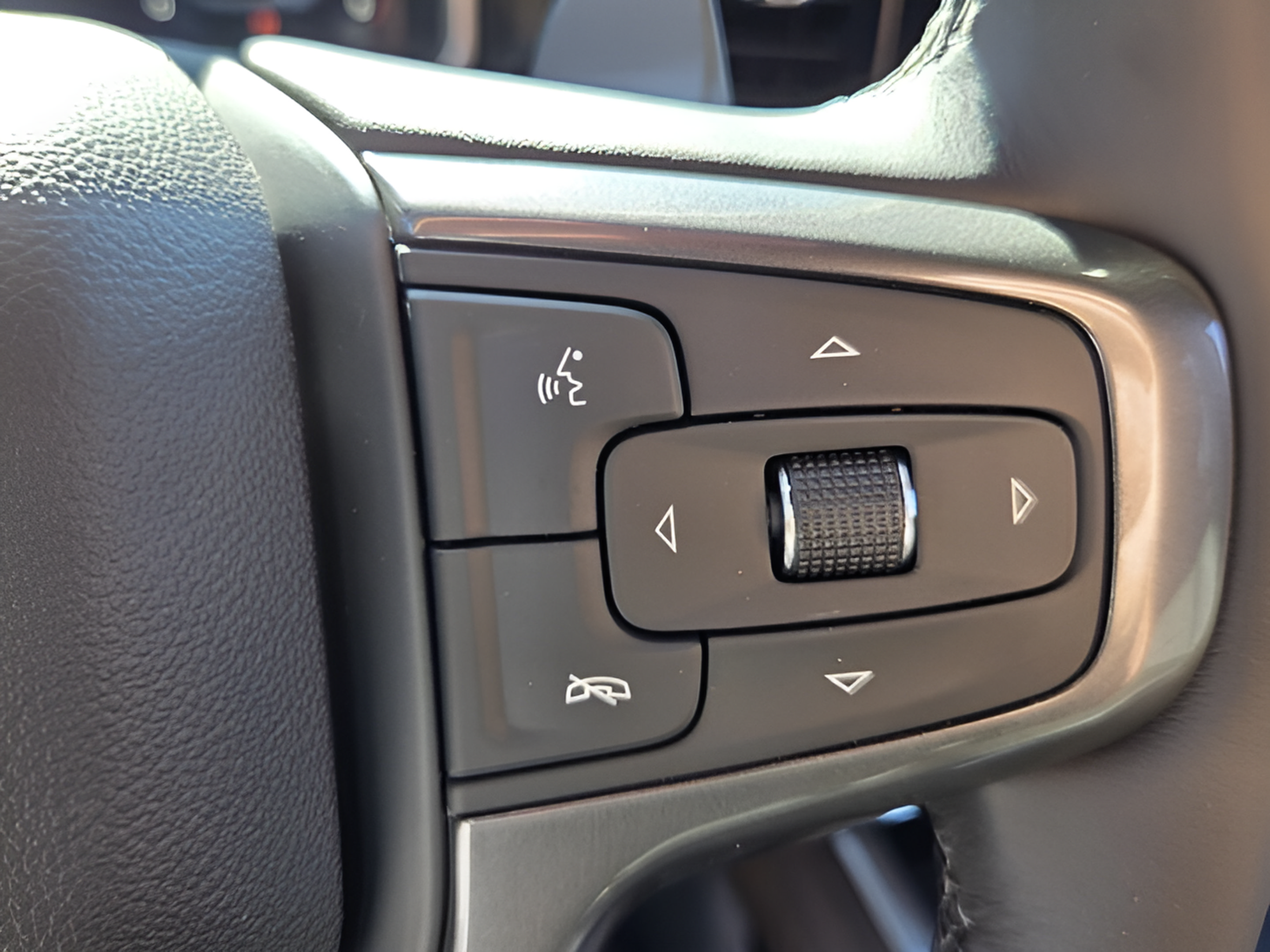 New 2026 Chevrolet Silverado 1500 High Country w/ Technology Package AWD/4WD image 26