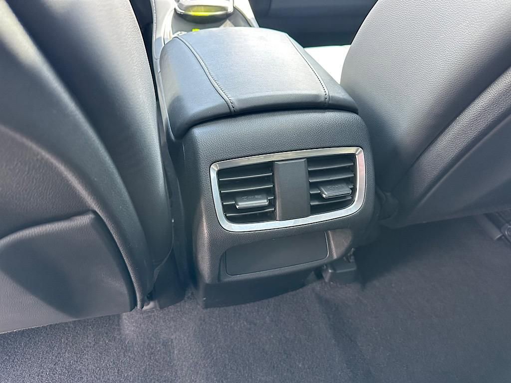 Used 2023 Acura RDX Base image 22