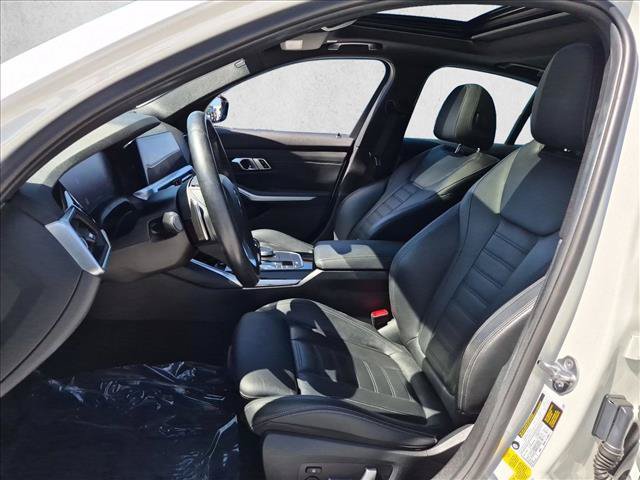 Used 2019 BMW 330i Sedan w/ Convenience Package RWD image 16