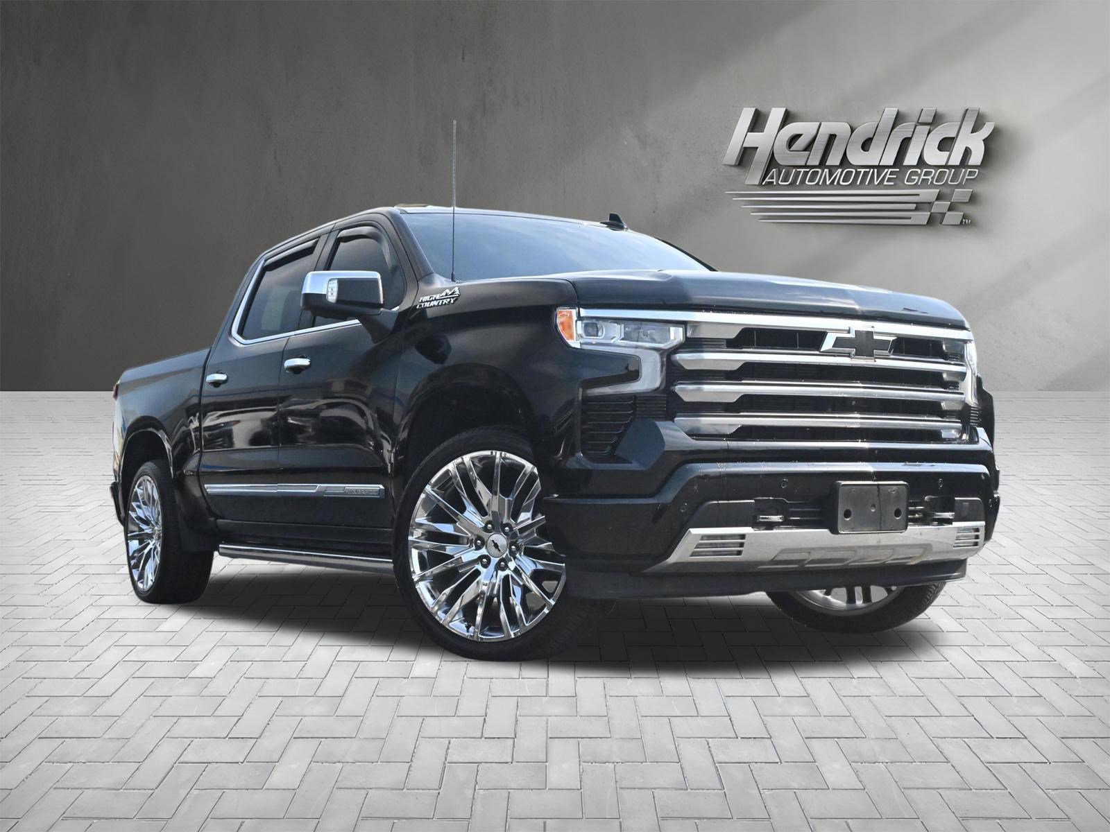 Used 2023 Chevrolet Silverado 1500 High Country AWD/4WD image 2