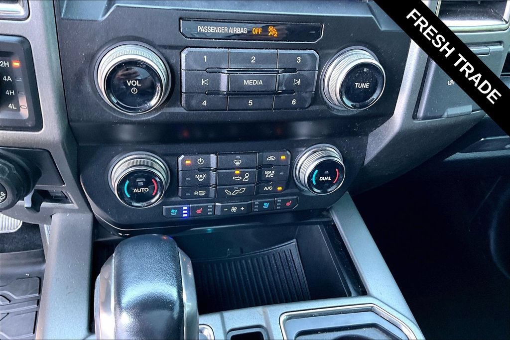Used 2019 Ford F150 Raptor w/ Equipment Group 802A Luxury AWD/4WD image 17