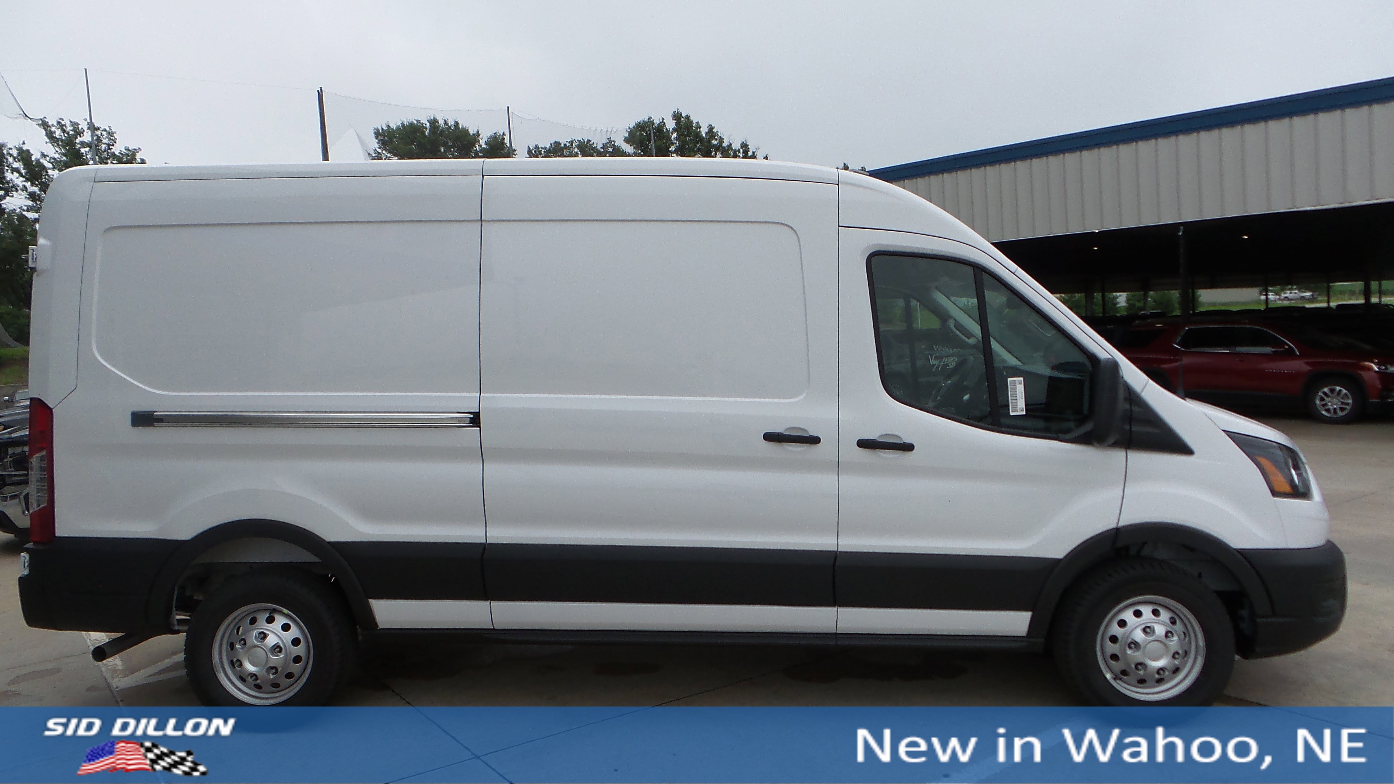 New 2025 Ford Transit 250 148 Medium Roof Extended AWD w/ Load Area Protection Package image 7