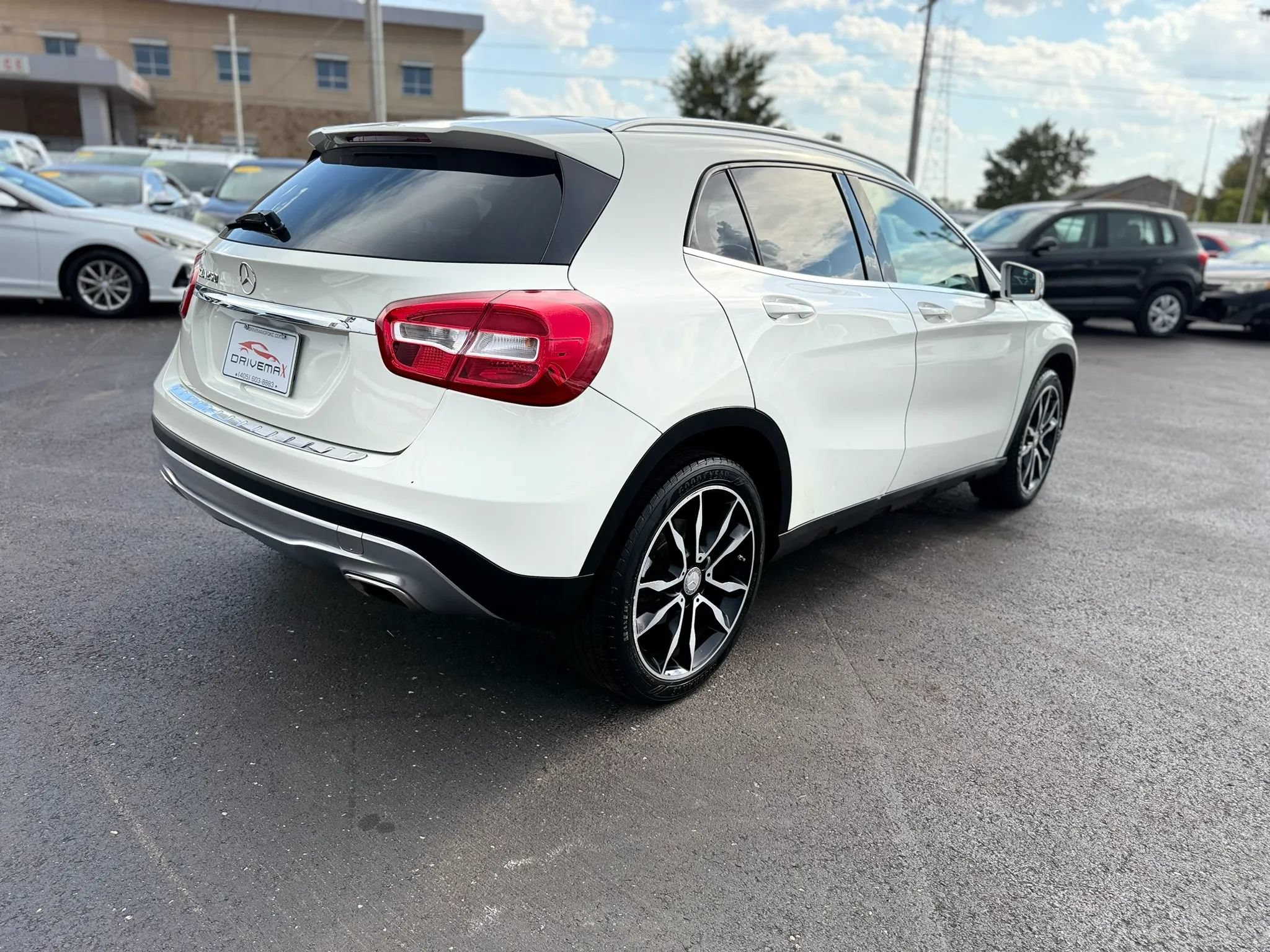 Used 2015 Mercedes-Benz GLA 250 image 3