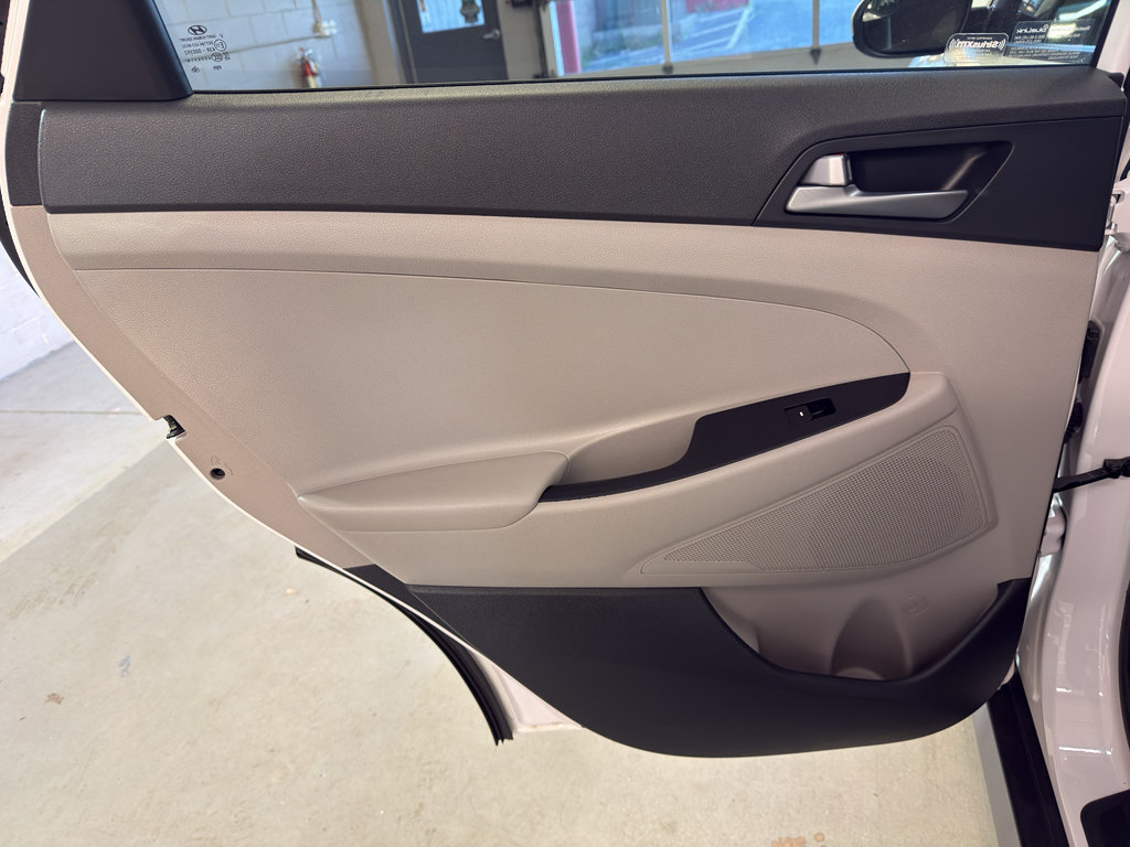 Used 2017 Hyundai Tucson SE FWD image 27