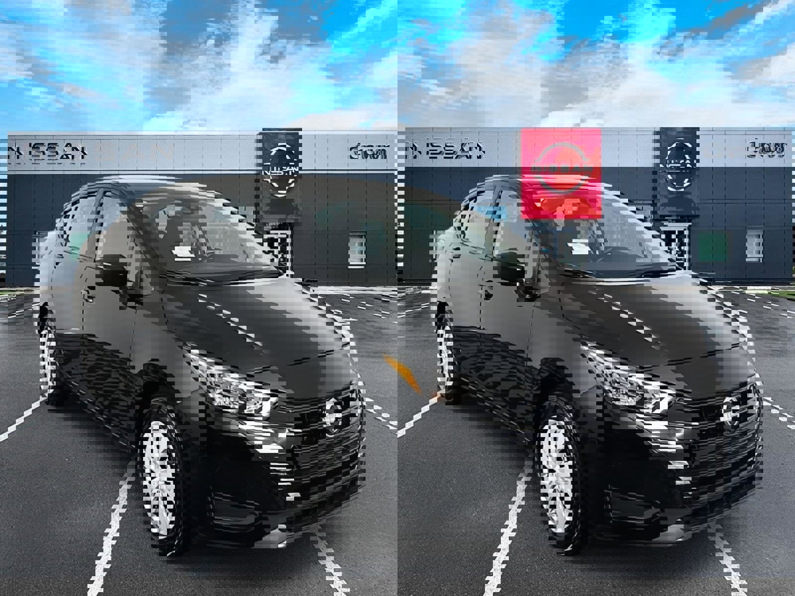 New 2025 Nissan Versa S w/ Trunk Package