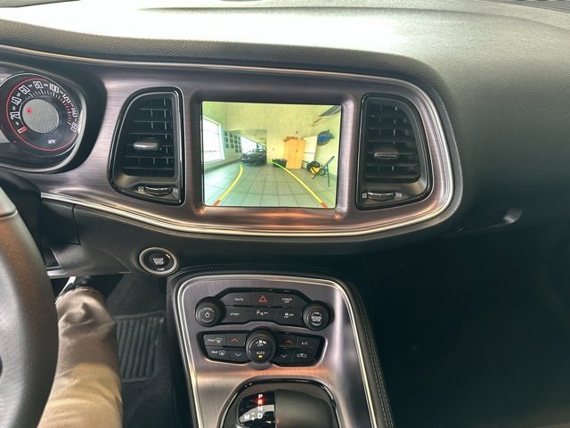 Used 2018 Dodge Challenger R/T w/ Driver Convenience Group image 11