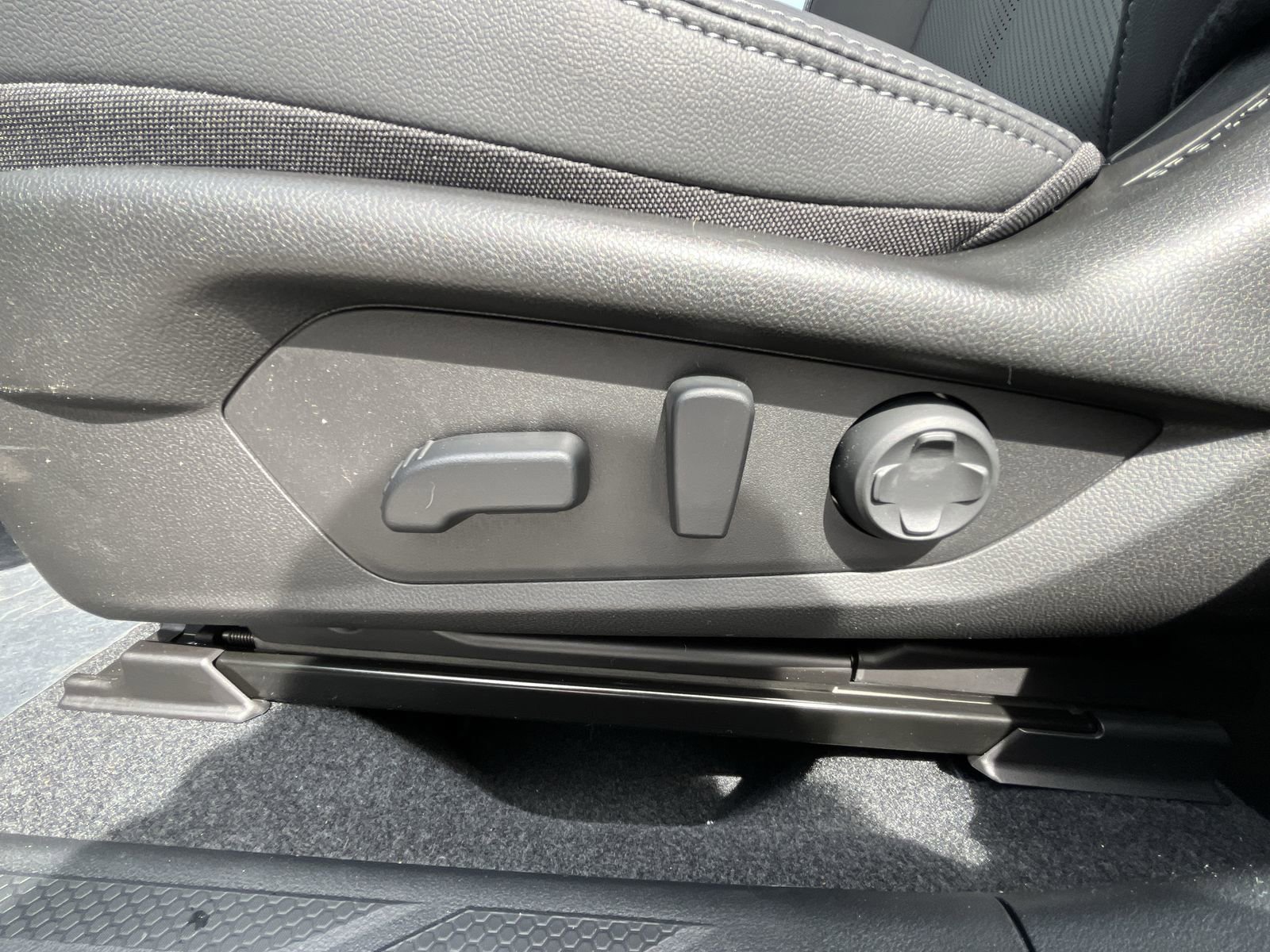 New 2026 Subaru Outback Onyx Edition AWD/4WD image 16