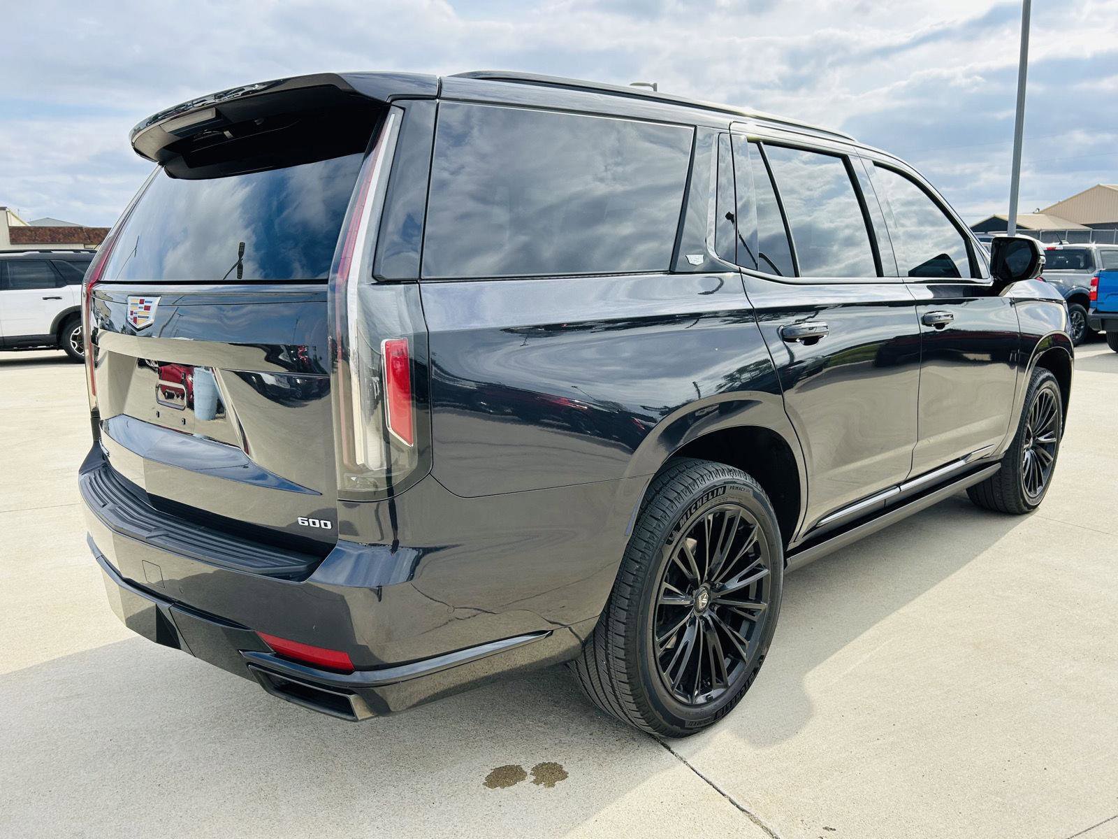 Used 2022 Cadillac Escalade Sport w/ Touring Package AWD/4WD image 49
