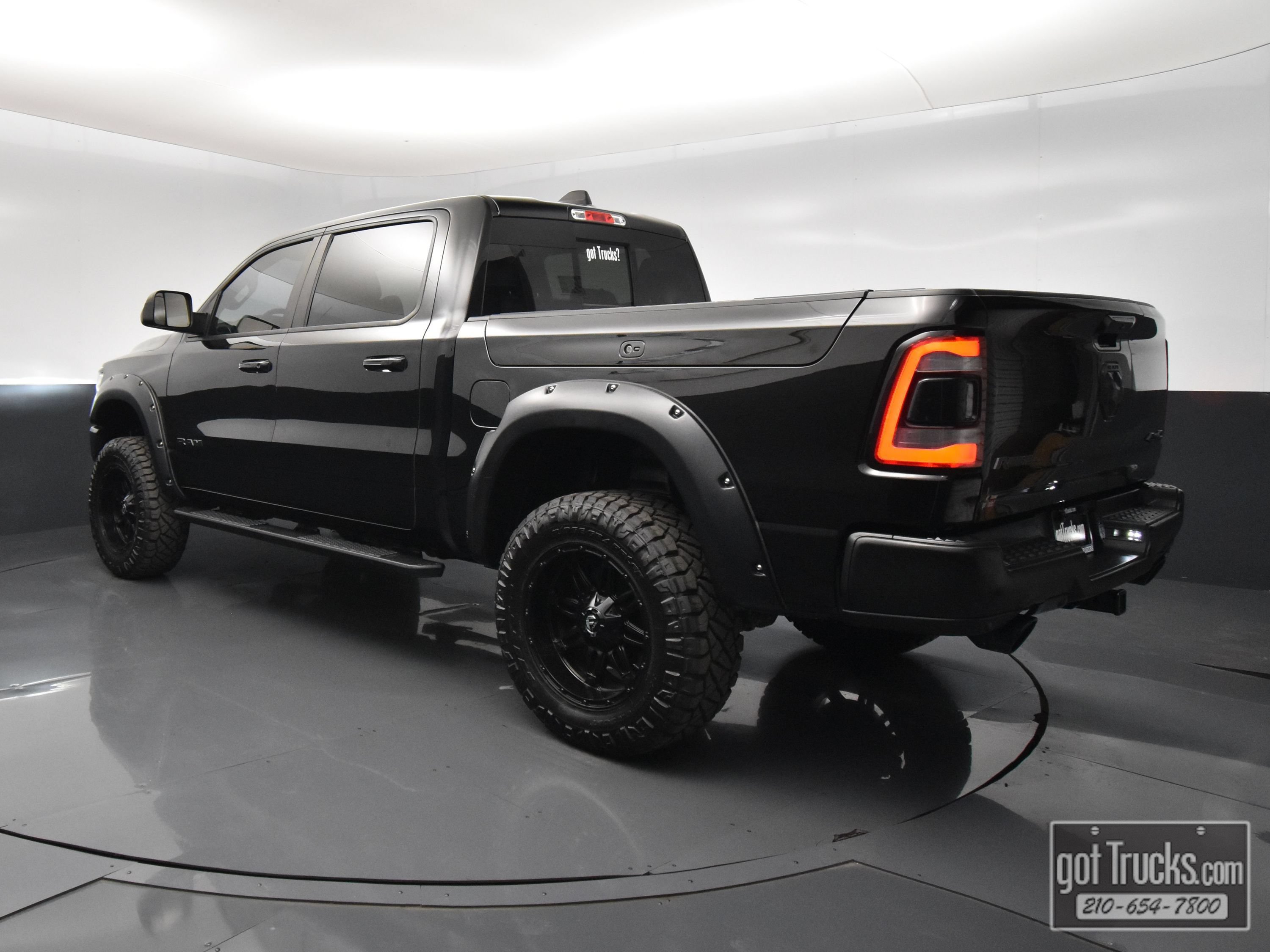 Used 2020 RAM 1500 Rebel w/ Rebel Level 2 Equipment Group AWD/4WD image 5
