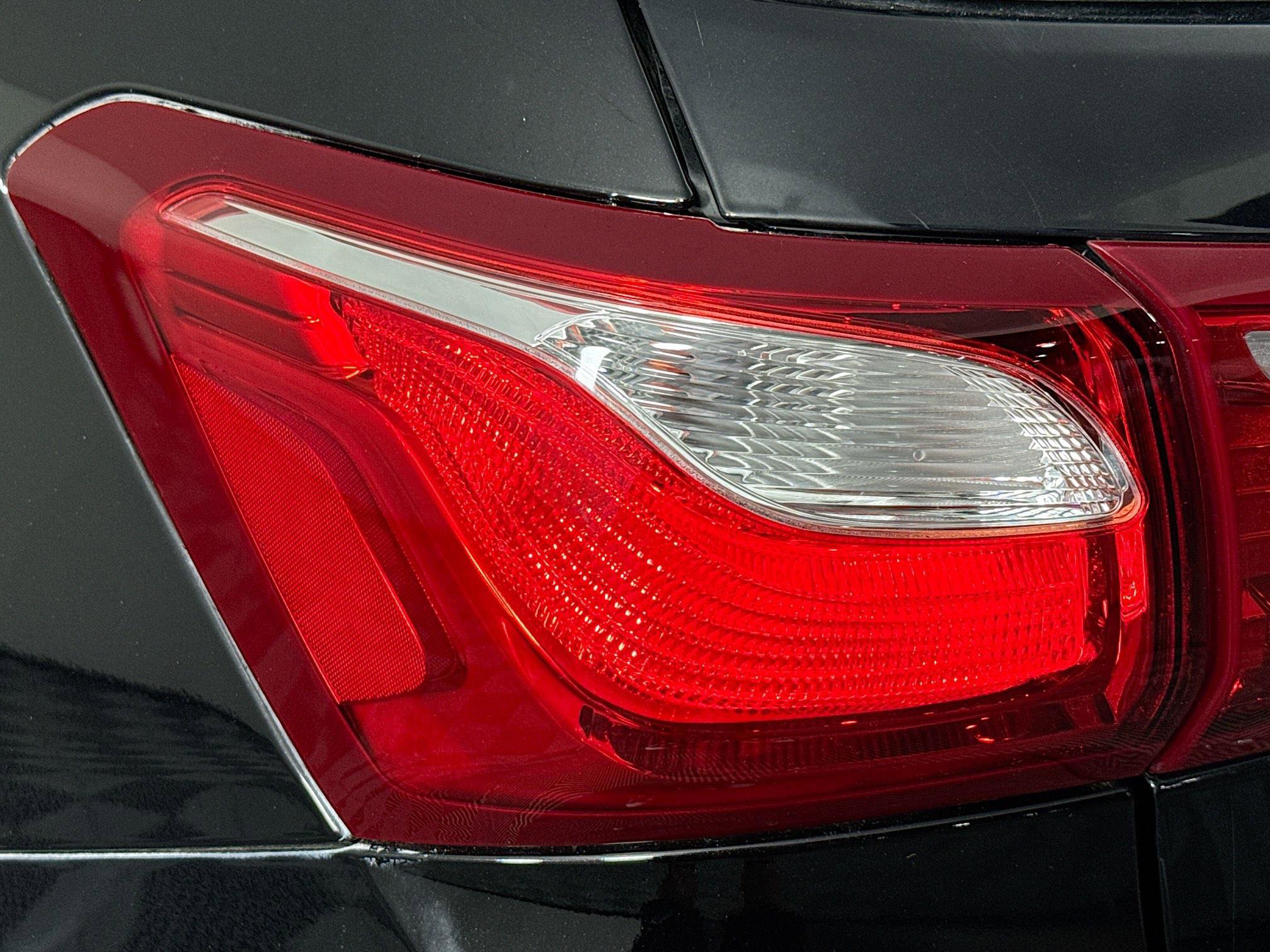 Used 2019 Chevrolet Equinox LT image 35