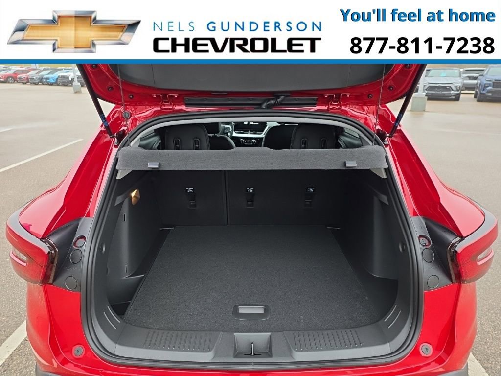 New 2026 Chevrolet Trax LT w/ Sunroof Package image 13