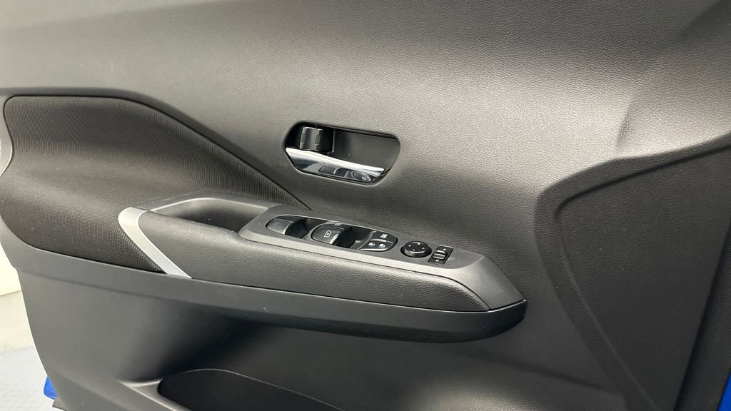 Certified 2022 Nissan Kicks SV image 16