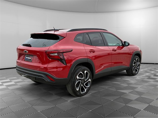 New 2026 Chevrolet Trax RS w/ Driver Confidence Package image 3