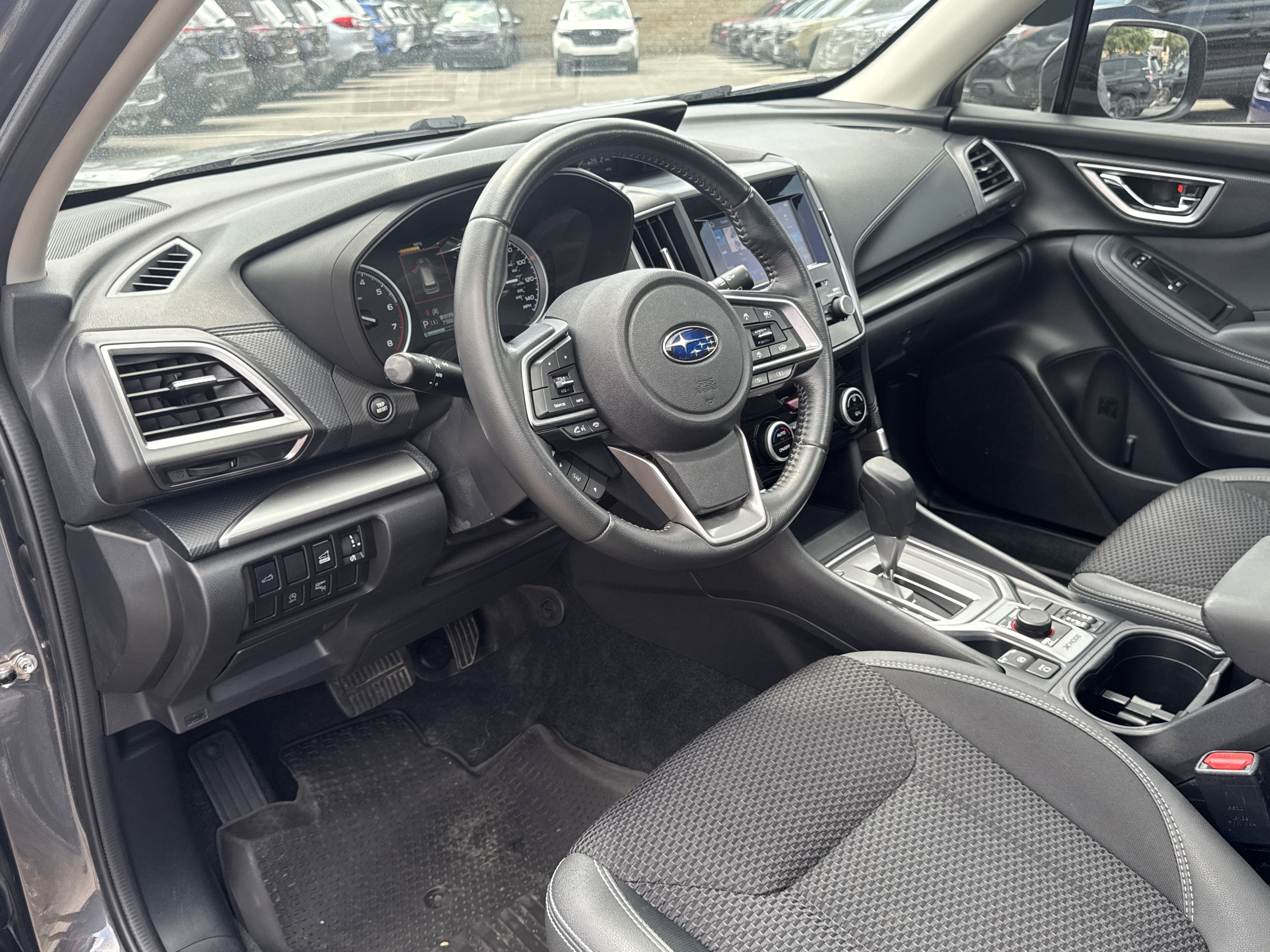 Used 2020 Subaru Forester Premium AWD/4WD image 25