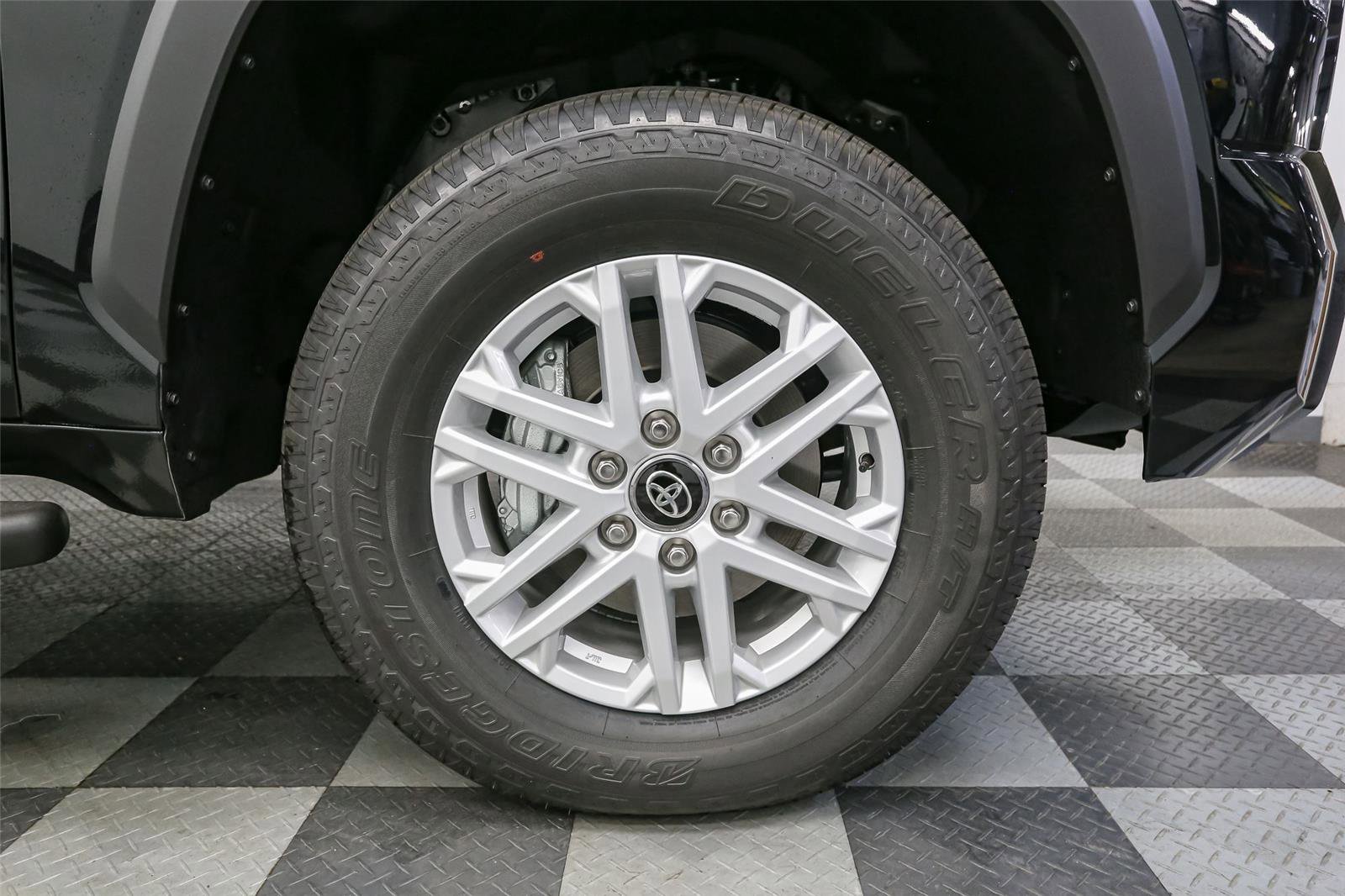 New 2026 Toyota Tundra SR5 image 12