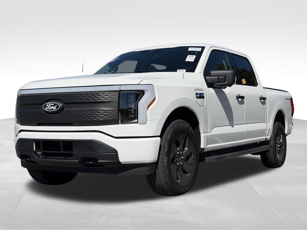 Used 2024 Ford F150 Lightning XLT w/ Max Trailer Tow Package AWD/4WD image 3