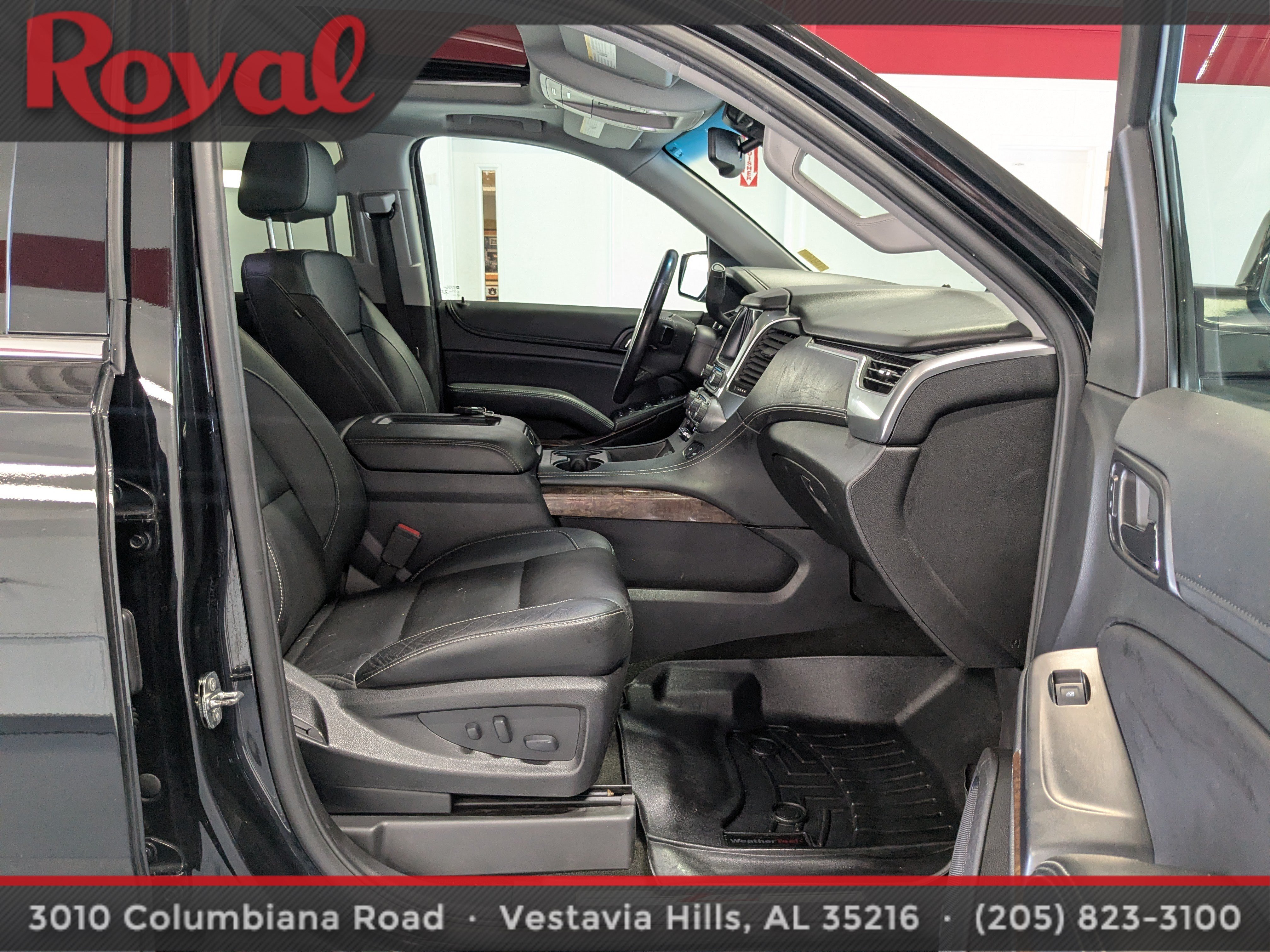 Used 2018 Chevrolet Suburban LT AWD/4WD image 8