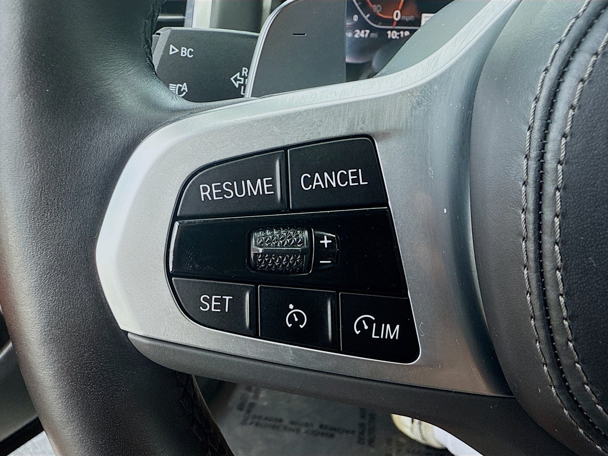 Used 2023 BMW 840i Coupe w/ Driving Assistance Package RWD image 34