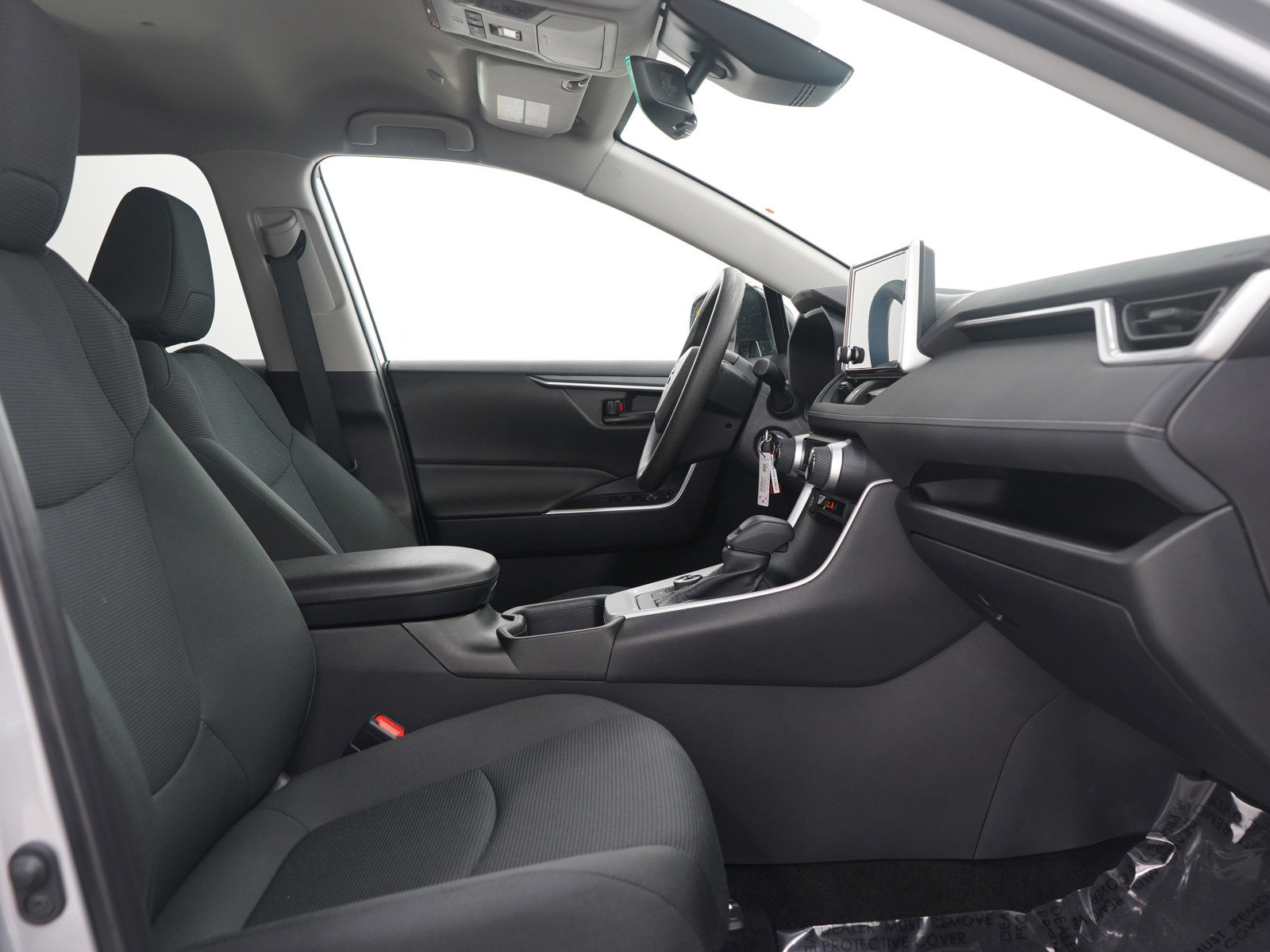 Used 2025 Toyota RAV4 LE image 14