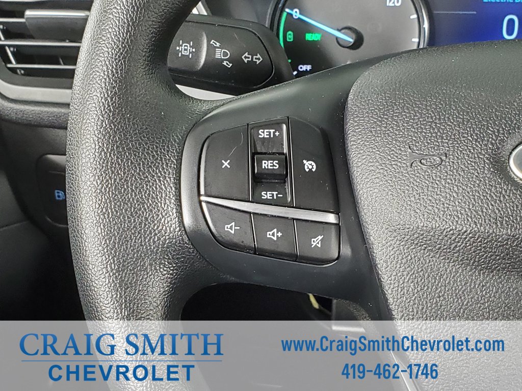 Used 2021 Ford Escape SE image 16