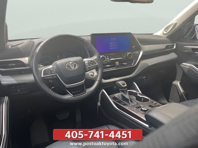 Used 2023 Toyota Highlander Platinum AWD/4WD image 59