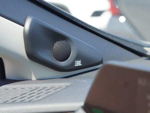 Used 2024 Toyota Prius Prime Premium FWD image 36