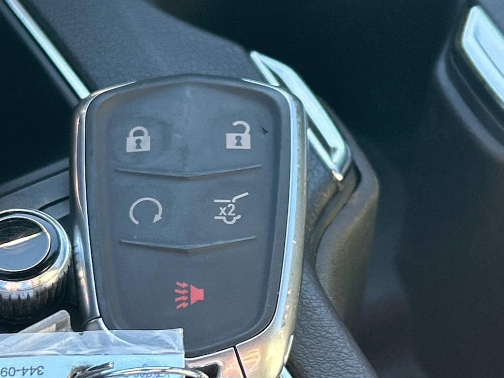 Used 2023 Cadillac XT4 Sport AWD/4WD image 38