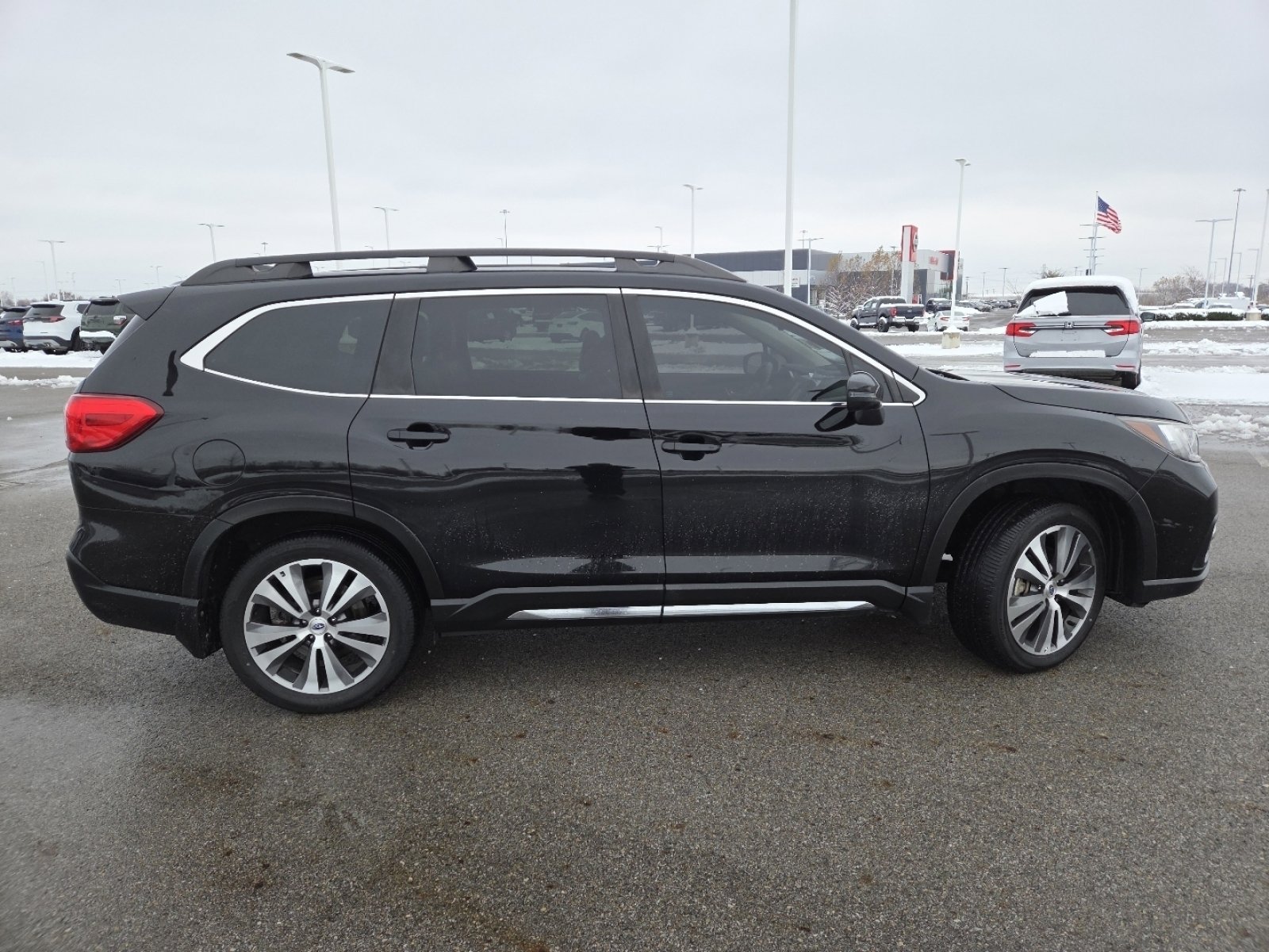 Used 2020 Subaru Ascent Limited w/ Technology Package image 18