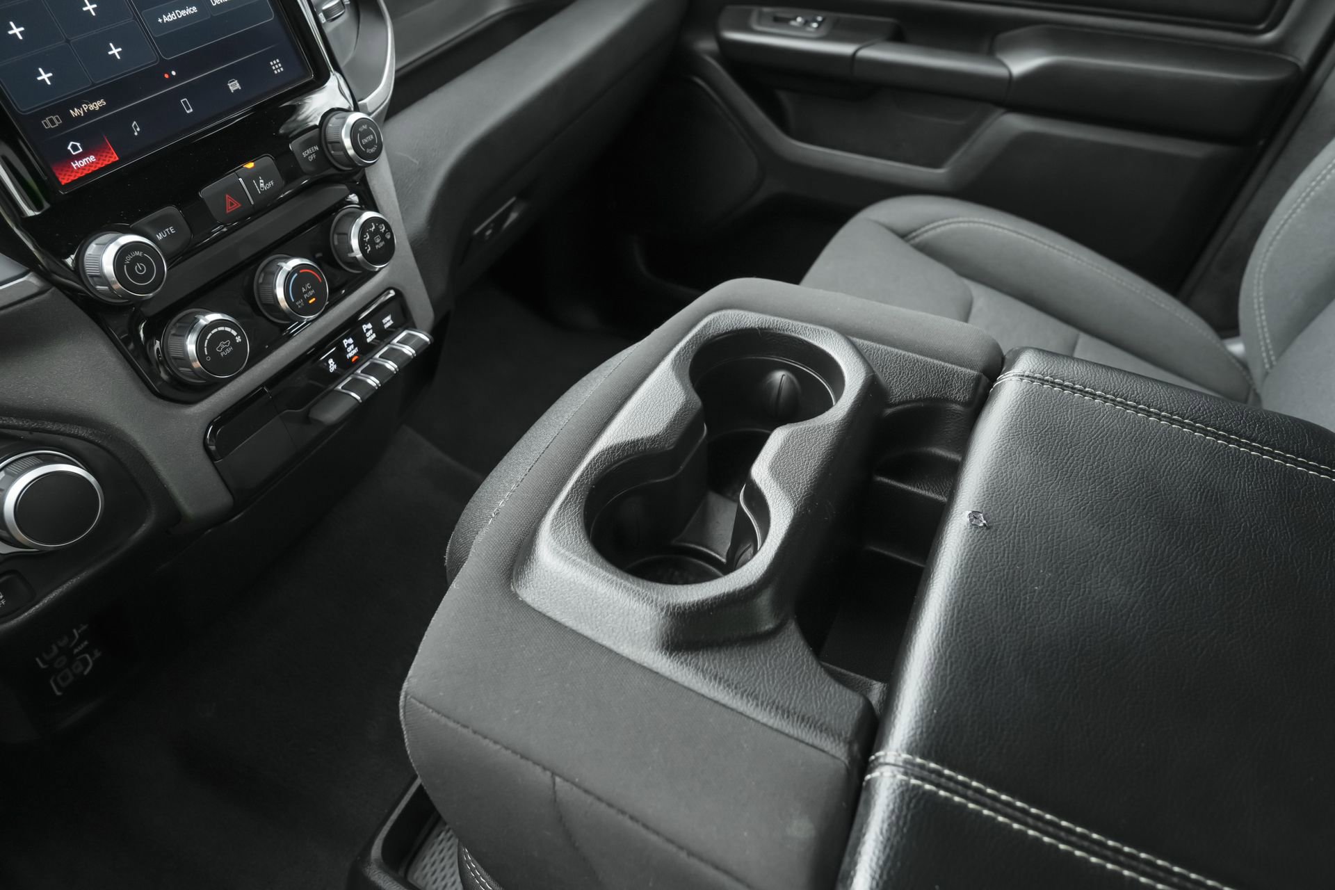 Used 2025 RAM 1500 Tradesman image 11