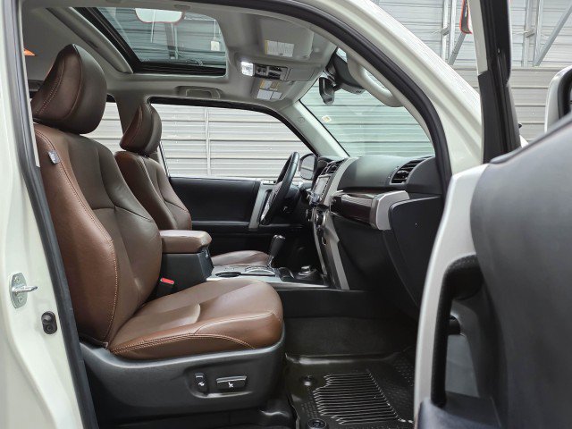 Used 2023 Toyota 4Runner Limited AWD/4WD image 15