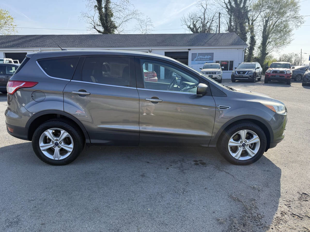 Used 2014 Ford Escape SE image 5