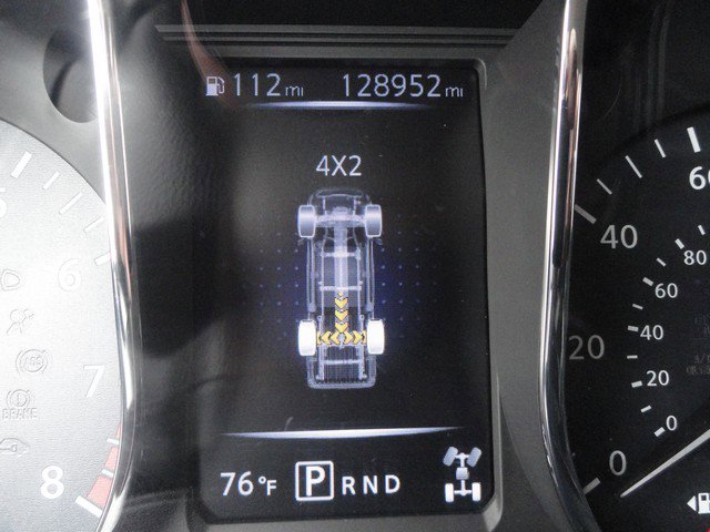 Used 2016 Nissan Titan XD image 15