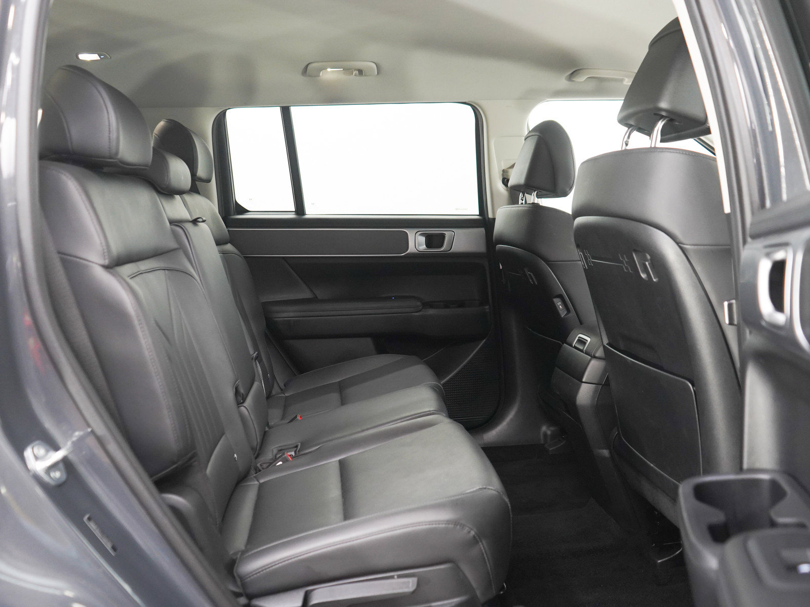 Used 2026 Hyundai Santa Fe SEL AWD/4WD image 13