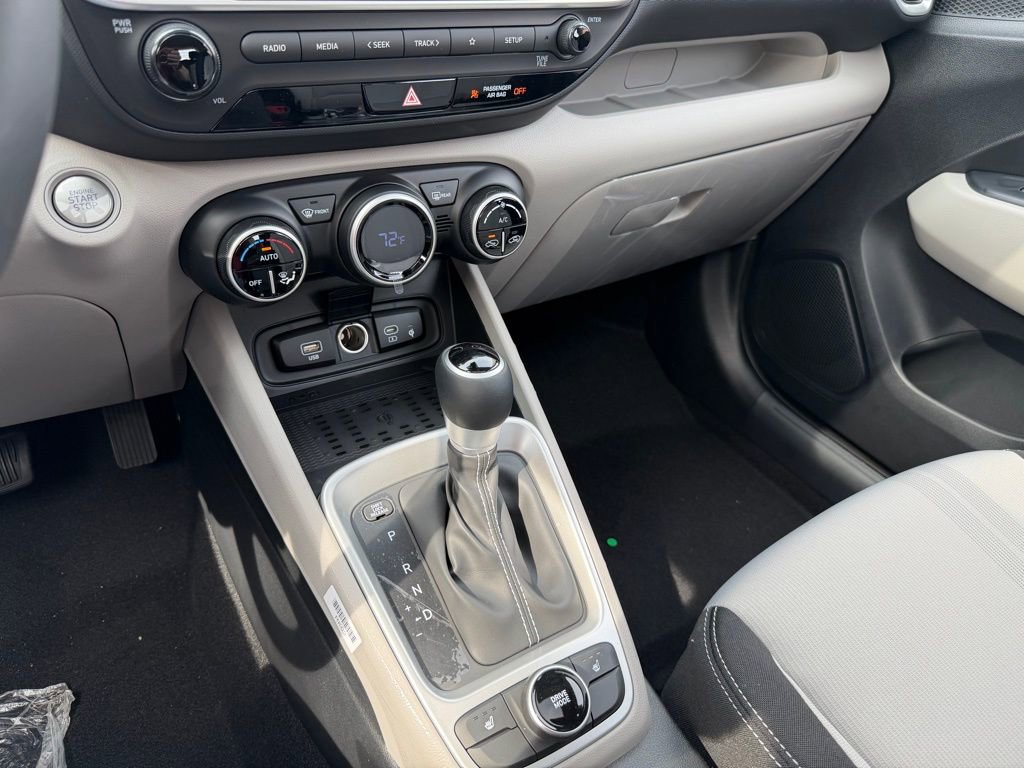 New 2026 Hyundai Venue SEL FWD image 26