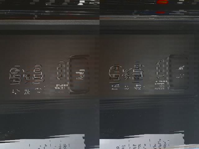 New 2025 Jeep Grand Cherokee L Summit image 33