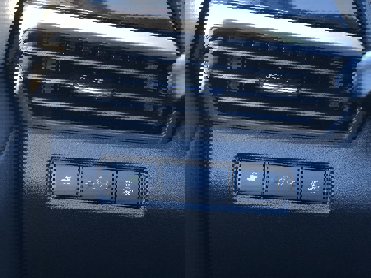 New 2025 Nissan Altima 2.5 SR w/ SR Premium Package image 18