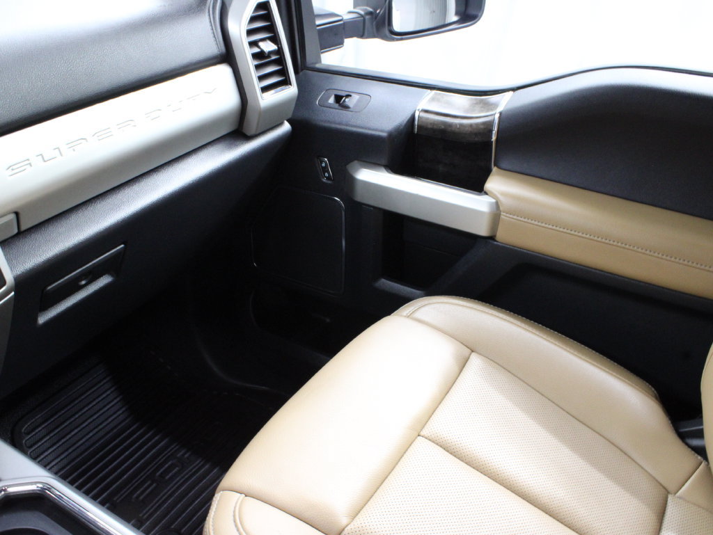 Used 2022 Ford F350 Lariat w/ Lariat Value Package AWD/4WD image 28