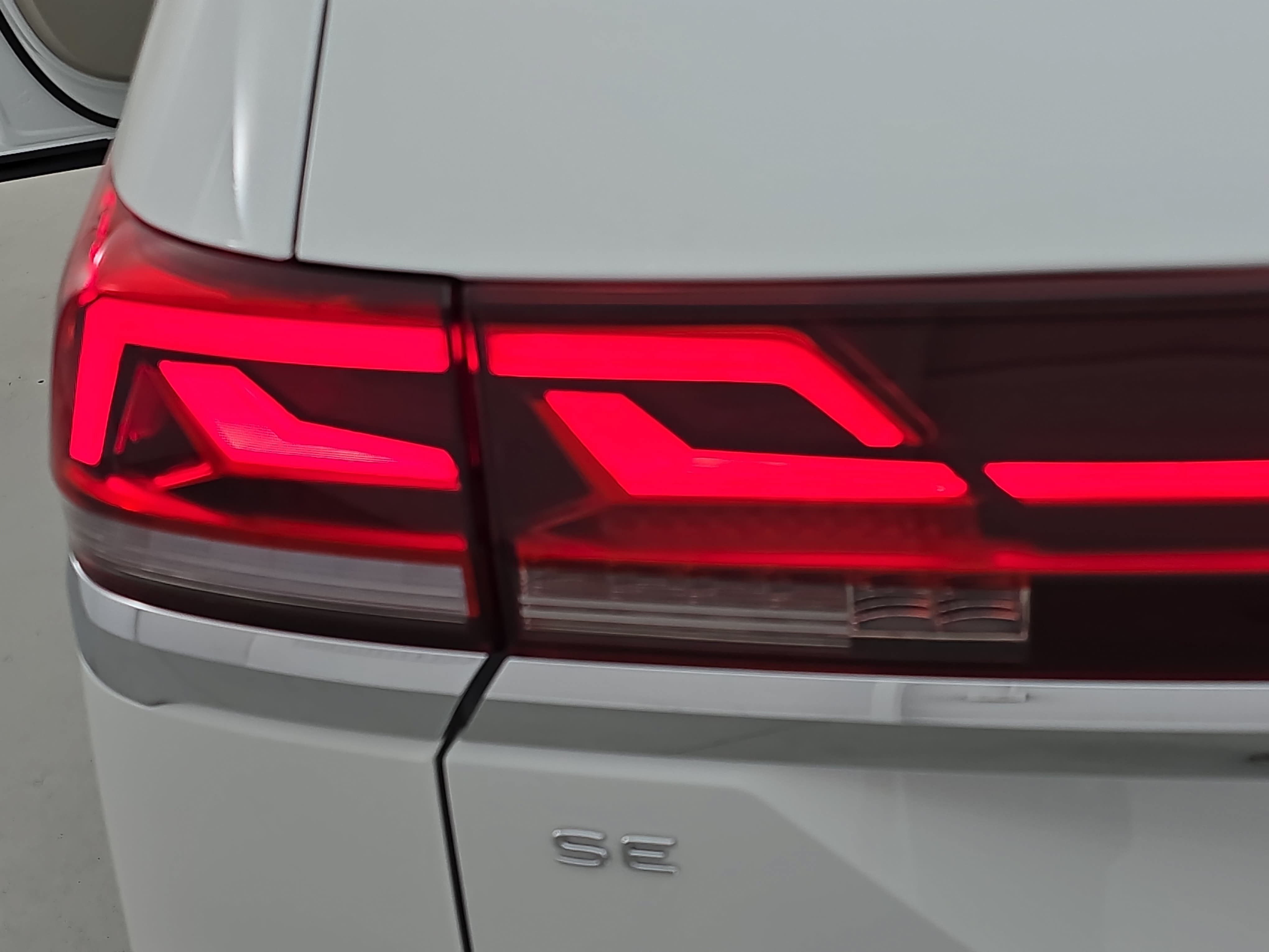 New 2026 Volkswagen Atlas SE FWD image 36