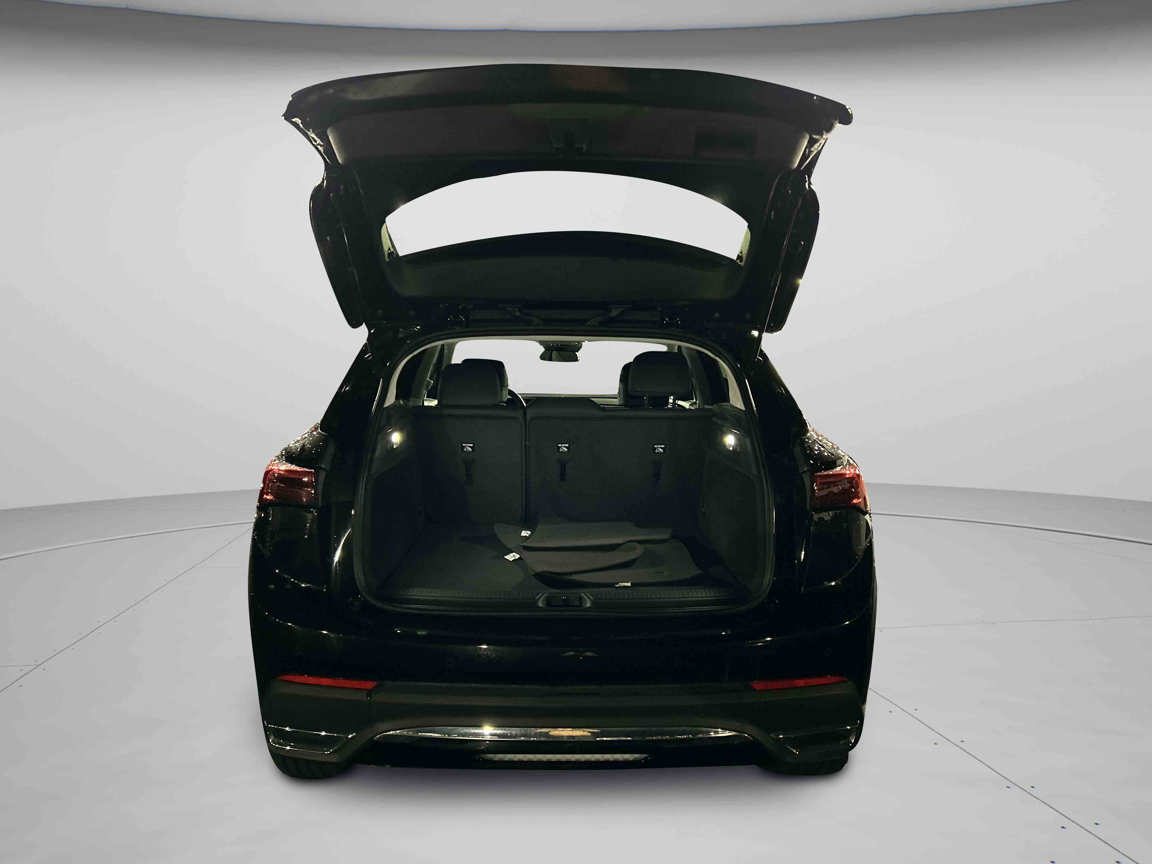 Used 2024 Buick Envision Preferred image 8