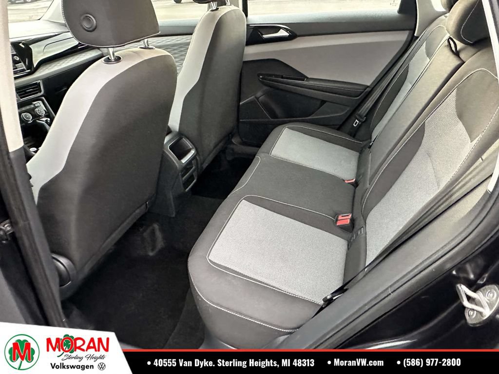 Certified 2024 Volkswagen Taos S AWD/4WD image 11