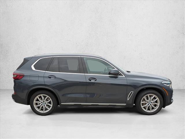 Used 2021 BMW X5 xDrive45e w/ Premium Package AWD/4WD image 4