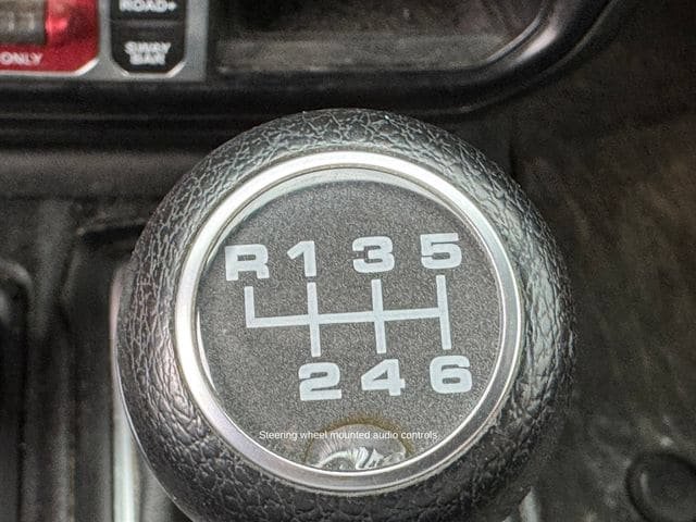 Used 2020 Jeep Gladiator Rubicon w/ Trailer Tow Package AWD/4WD image 21