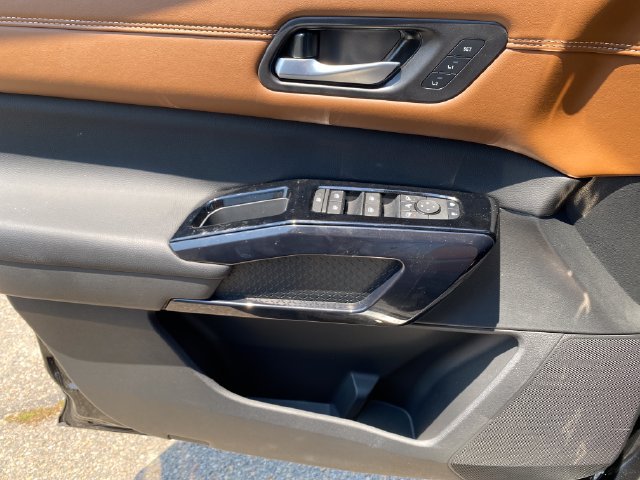 New 2026 Nissan Pathfinder Platinum AWD/4WD image 13