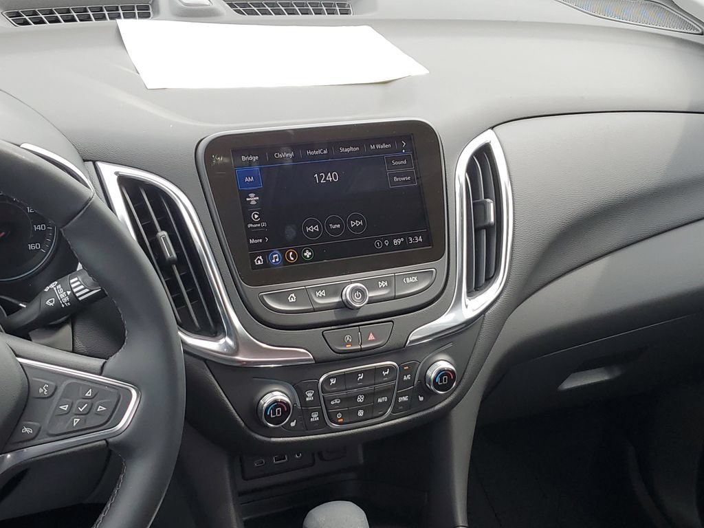 Used 2024 Chevrolet Equinox LT AWD/4WD image 27